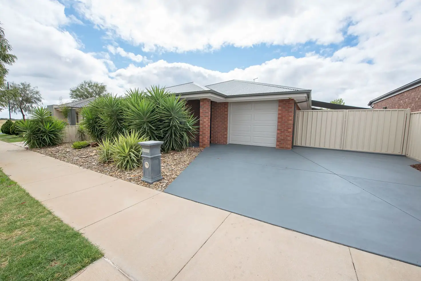 Main view of Homely house listing, 6 Fuchsia Drive, Swan Hill VIC 3585
