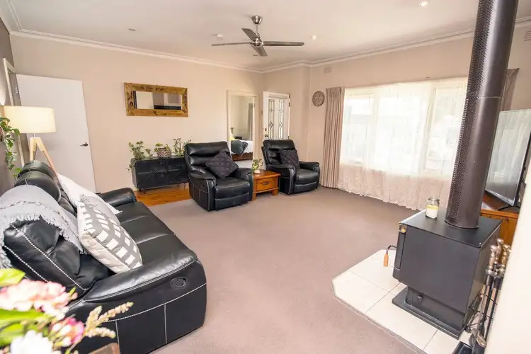 Fifth view of Homely house listing, 14 Ferguson Court, Swan Hill VIC 3585