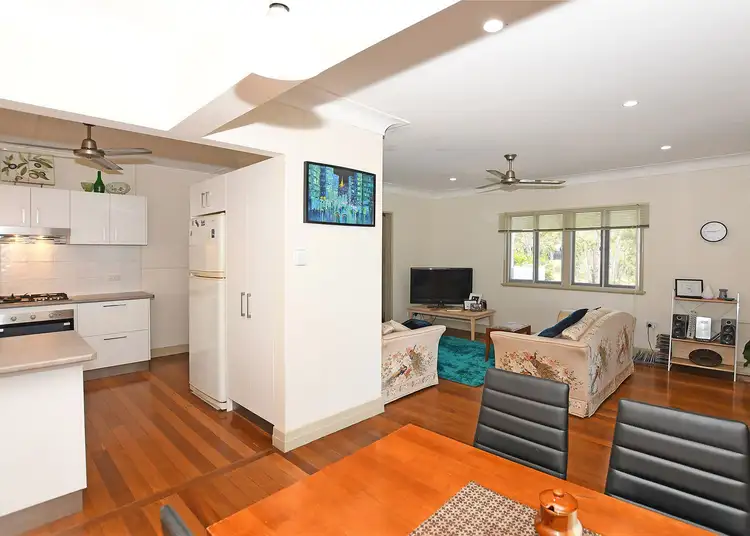 Seventh view of Homely house listing, 5 Susan Close, River Heads QLD 4655