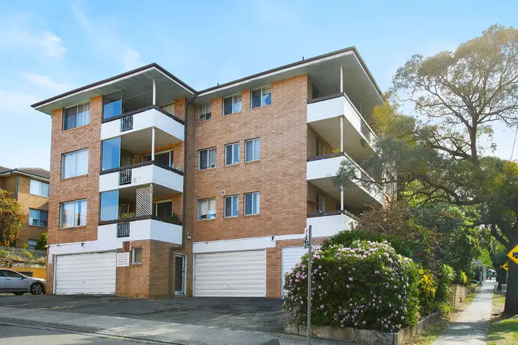 2/36-38 Florence Street, Hornsby NSW 2077