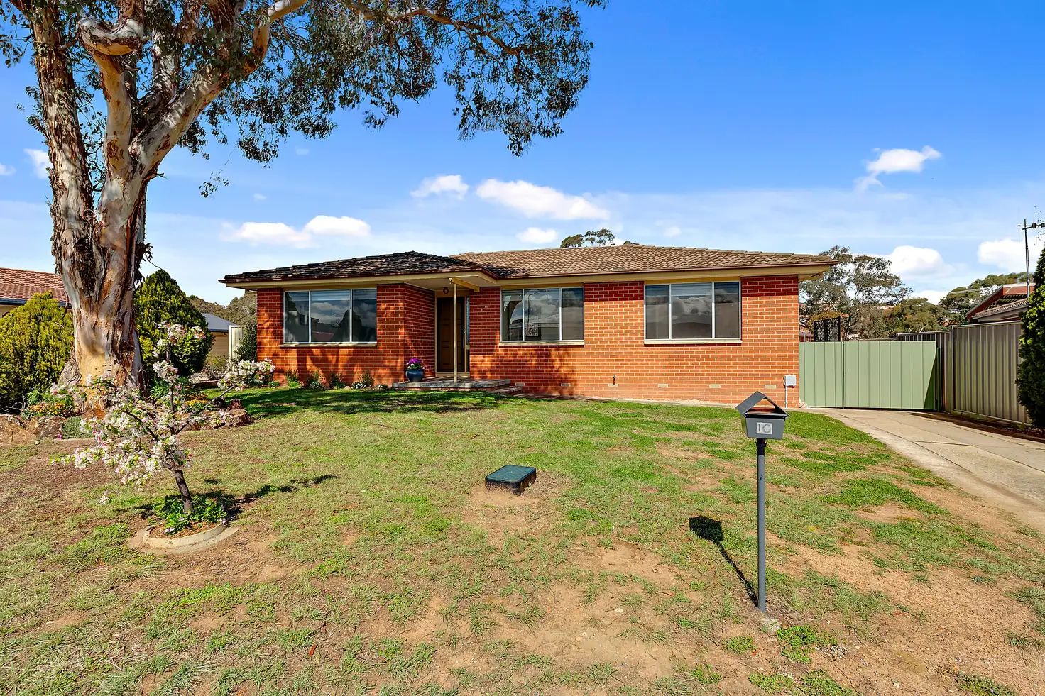 Main view of Homely house listing, 10 McInnes Place, Karabar NSW 2620