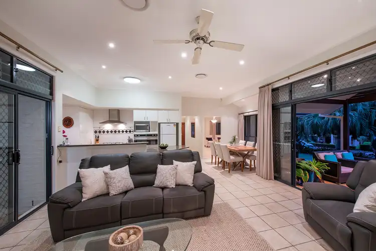 Seventh view of Homely house listing, 2 The Terrace, Underwood QLD 4119