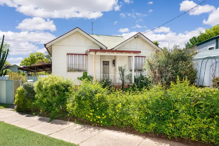 Main view of Homely house listing, 39 Sunshine Avenue, Turvey Park NSW 2650