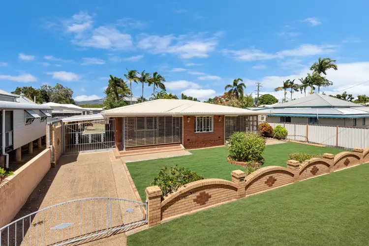 20 Surrey Street, Hyde Park QLD 4812