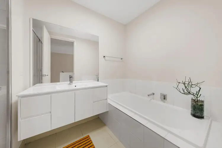 Sixth view of Homely townhouse listing, 52 Stellar Place, Bundoora VIC 3083