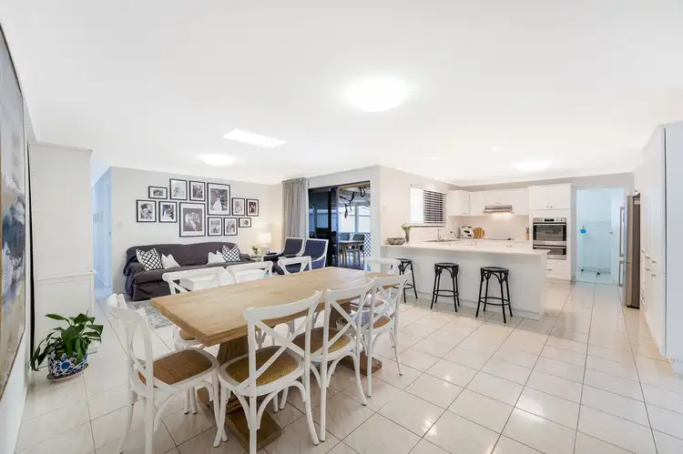 30 Farnell Street, Chermside QLD 4032