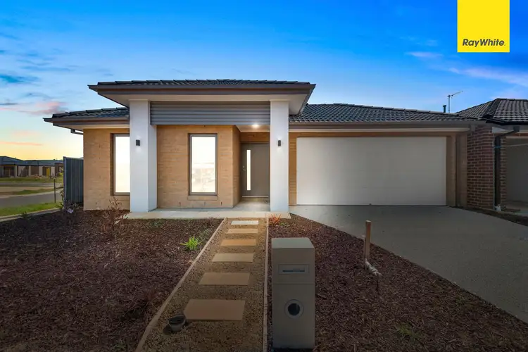 36 Stonefly Circuit, Weir Views VIC 3338