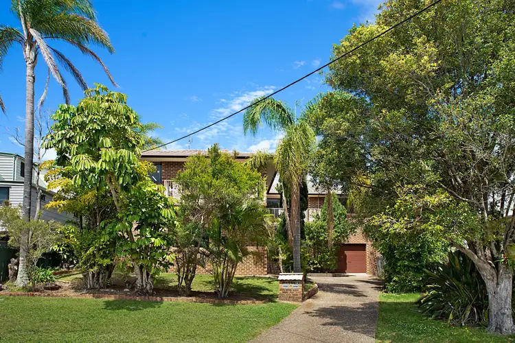 Third view of Homely block of units listing, 4 Fairlie Crescent, Moffat Beach QLD 4551