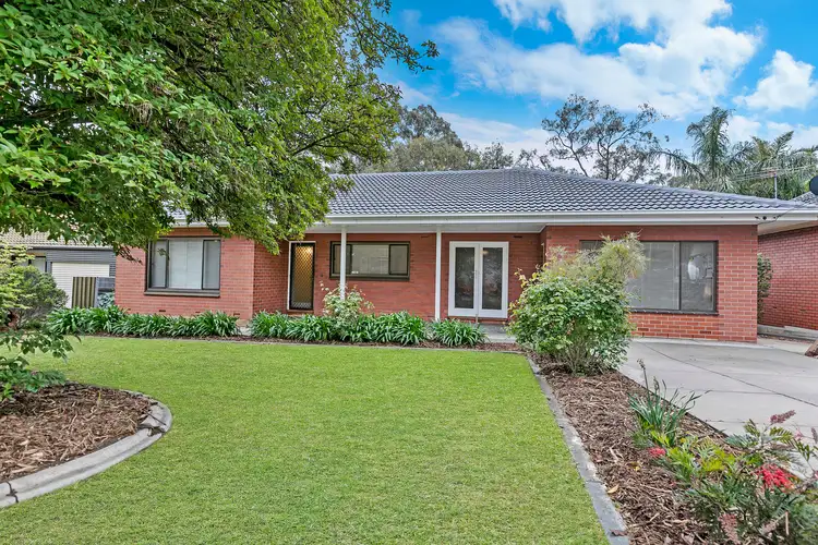 18 Greenwood Drive, St Agnes SA 5097