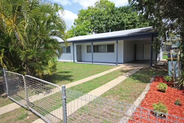 4 Elizabeth Street, Sarina QLD 4737