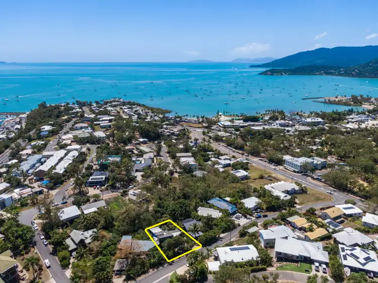 5 Orana Street, Airlie Beach QLD 4802