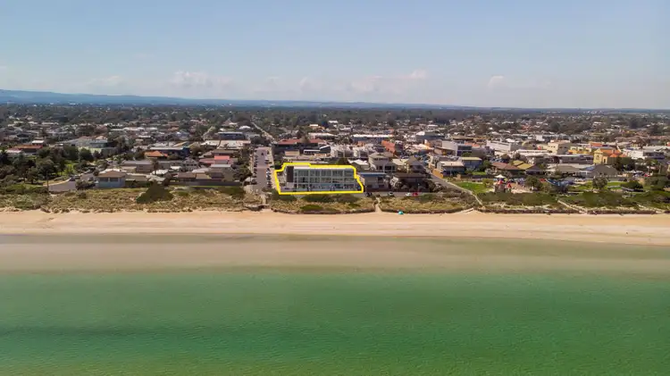10/18 Avondale Avenue, Chelsea VIC 3196