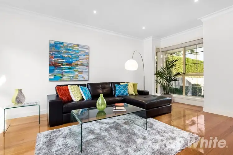 Fourth view of Homely townhouse listing, 2/19 Swindon Road, Hughesdale VIC 3166