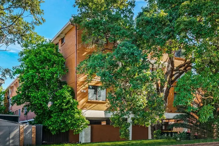 Main view of Homely unit listing, 2/72 McBurney Road, Cabramatta NSW 2166