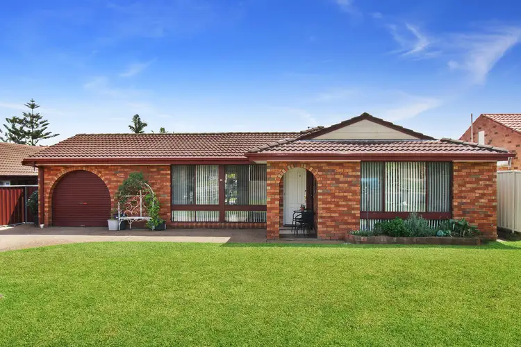32 Saxonvale Crescent, Edensor Park NSW 2176