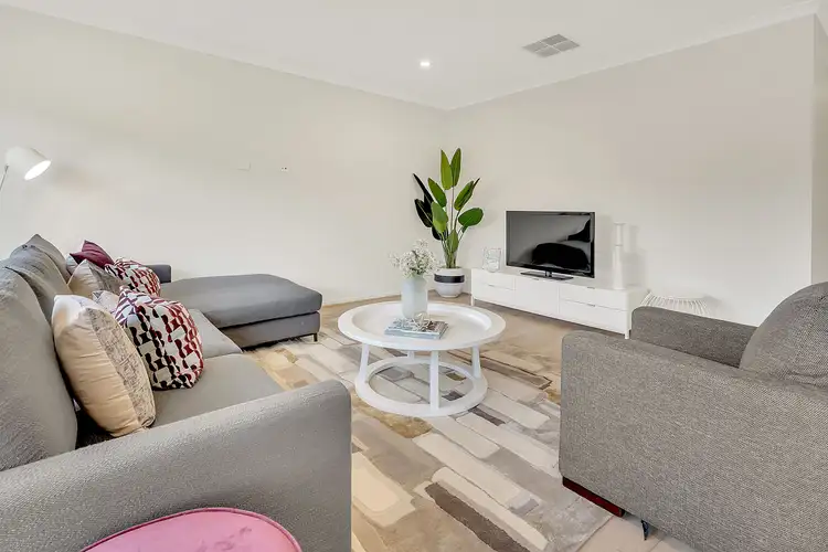 Sixth view of Homely house listing, 25 Oresund Drive, Craigieburn VIC 3064