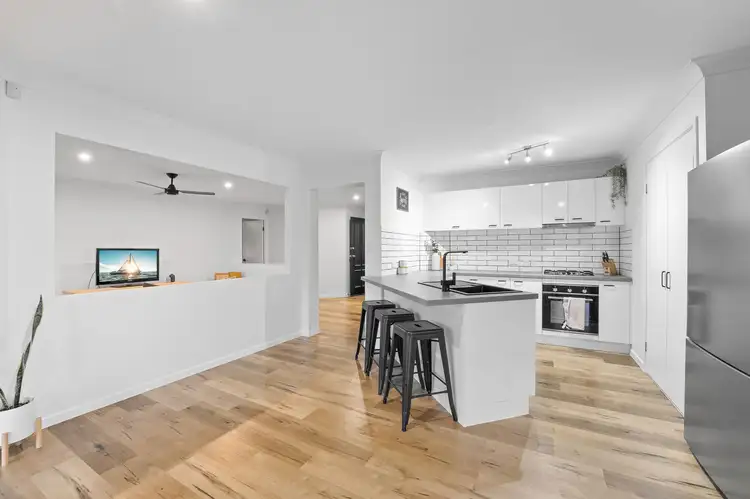 Sixth view of Homely house listing, 11 Barnard Crescent, Murrumba Downs QLD 4503