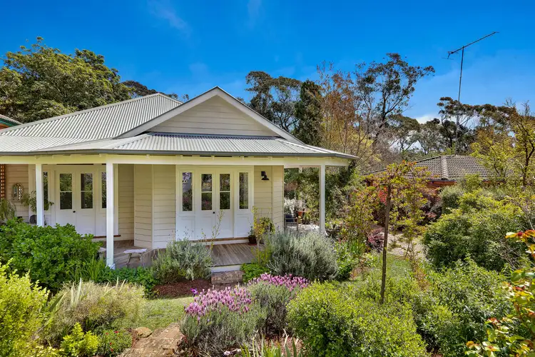 Second view of Homely house listing, 6 St Andrews Avenue, Blackheath NSW 2785