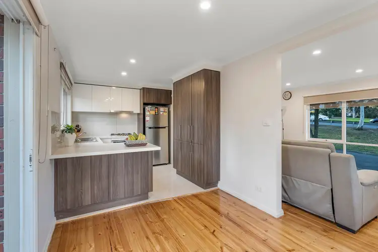Fifth view of Homely house listing, 6 Mallee Court, Mulgrave VIC 3170
