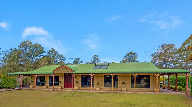 737 Plunkett Road, Cedar Creek QLD 4207