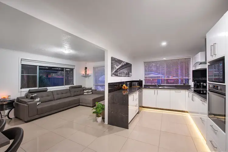6 Holder Street, Loganholme QLD 4129
