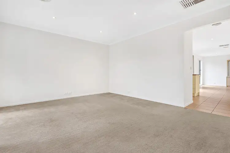 Fifth view of Homely house listing, 105 Mareeba Way, Craigieburn VIC 3064