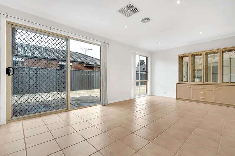 Seventh view of Homely house listing, 105 Mareeba Way, Craigieburn VIC 3064