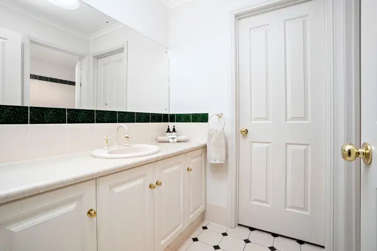 Sixth view of Homely house listing, 8 Nardoo Court, Renmark SA 5341