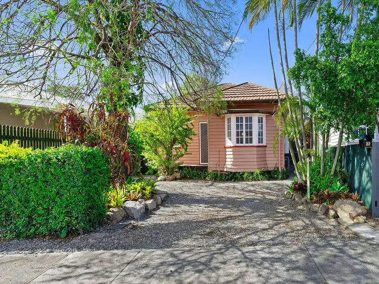22 Oates Parade, Northgate QLD 4013