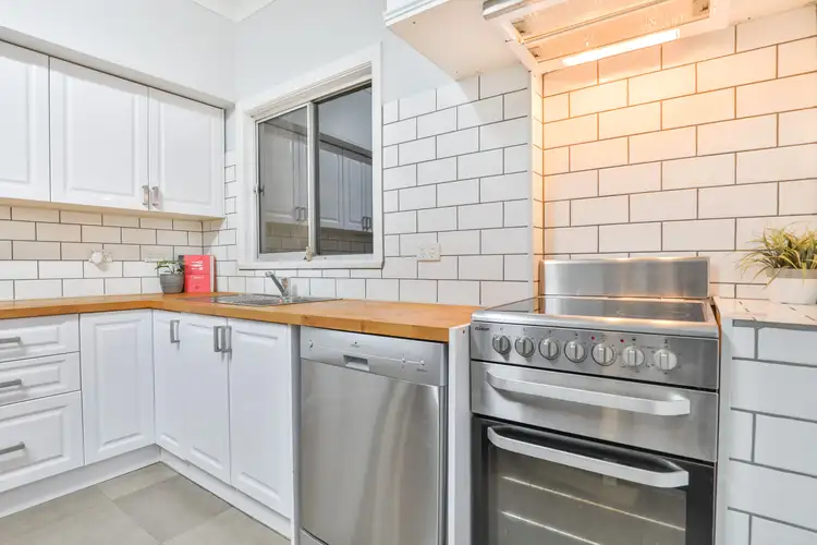 Fifth view of Homely house listing, 92 Ontario Avenue, Mildura VIC 3500