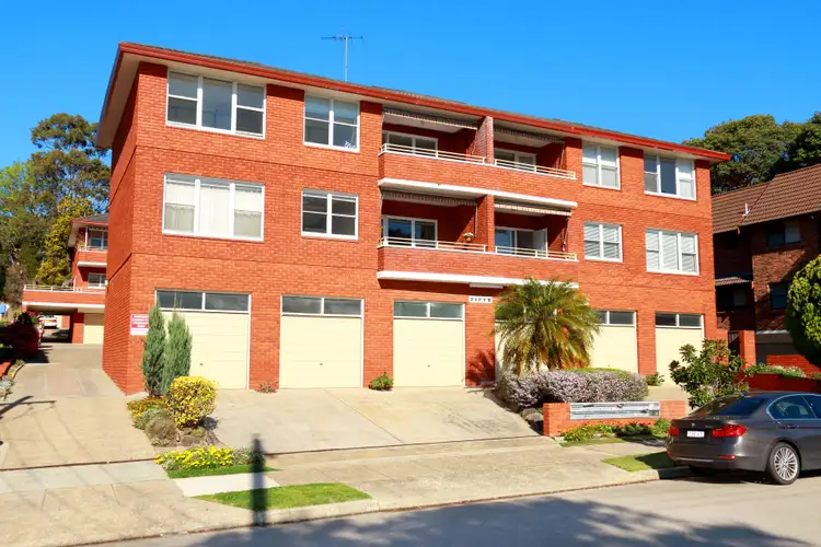 Second view of Homely unit listing, 4/50 Oatley Avenue, Oatley NSW 2223