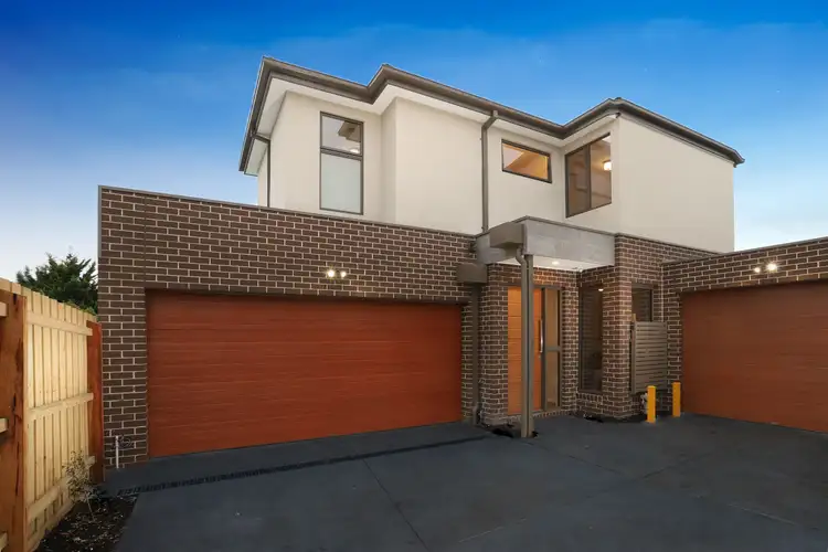 Second view of Homely townhouse listing, 2/39 Bolwarra Street, Chadstone VIC 3148