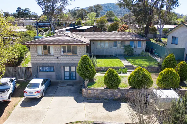 63 Summerland Circuit, Kambah ACT 2902
