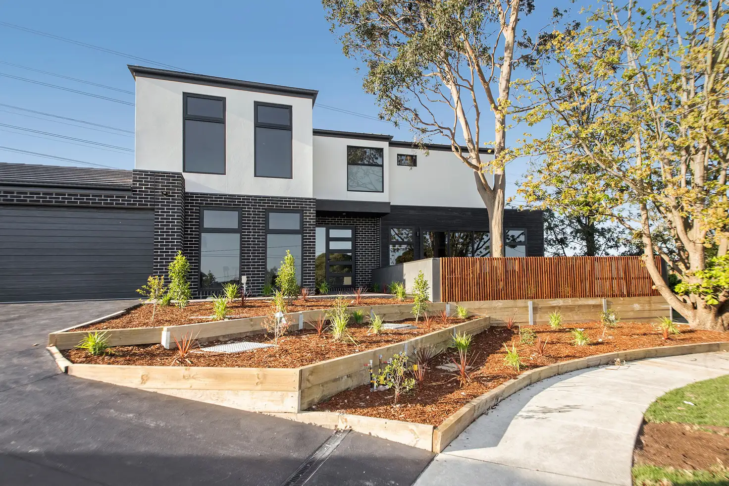 Main view of Homely townhouse listing, 1/4 Cora Court, Mount Waverley VIC 3149