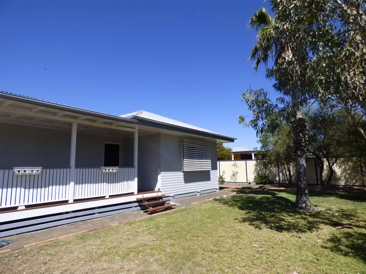 100 Miscamble Street, Roma QLD 4455