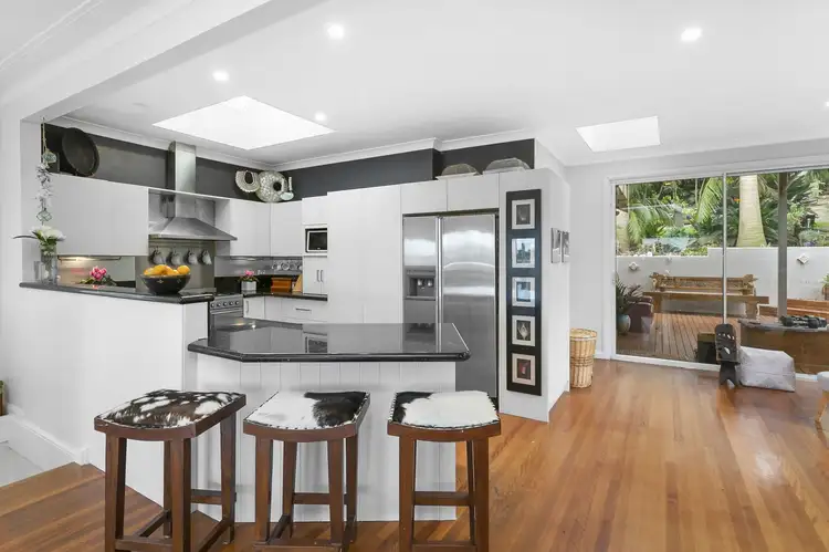 Fifth view of Homely house listing, 2 Bellevue Parade, North Curl Curl NSW 2099