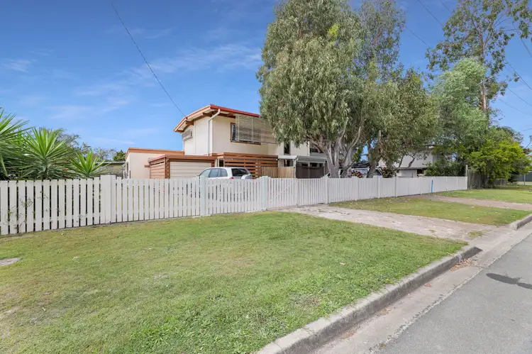 Second view of Homely house listing, 32 Wattle Avenue, Bongaree QLD 4507