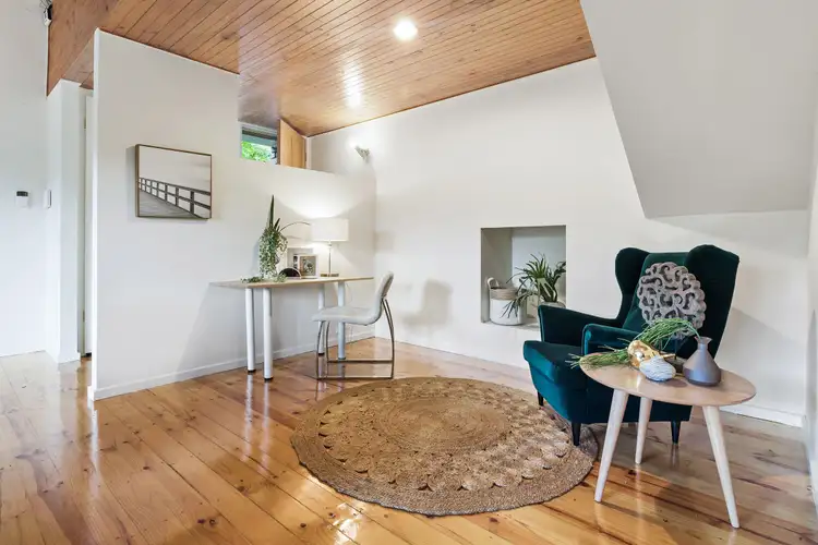 Second view of Homely house listing, 10 Camelia Court, Croydon South VIC 3136