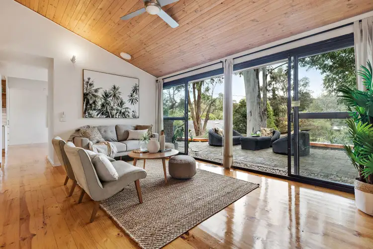 Fourth view of Homely house listing, 10 Camelia Court, Croydon South VIC 3136