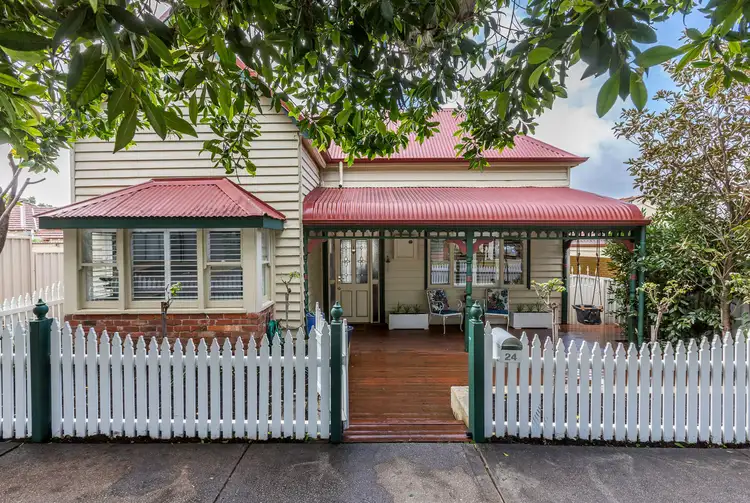 24 Daphne Street, North Perth WA 6006