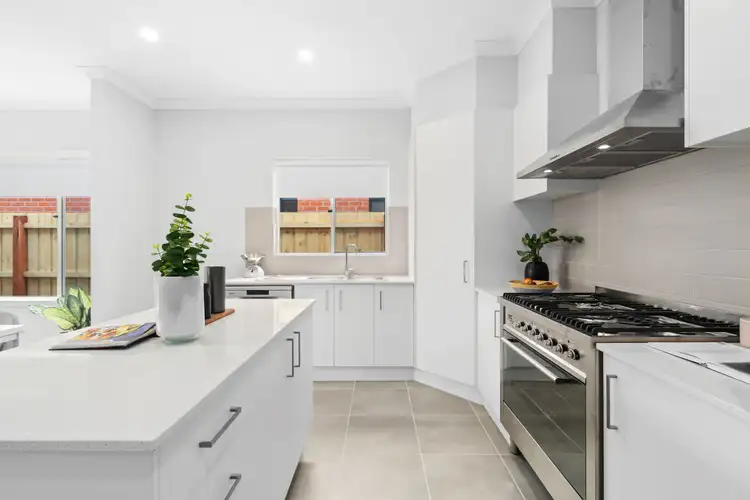 Sixth view of Homely house listing, 6 Annello Way, Wollert VIC 3750