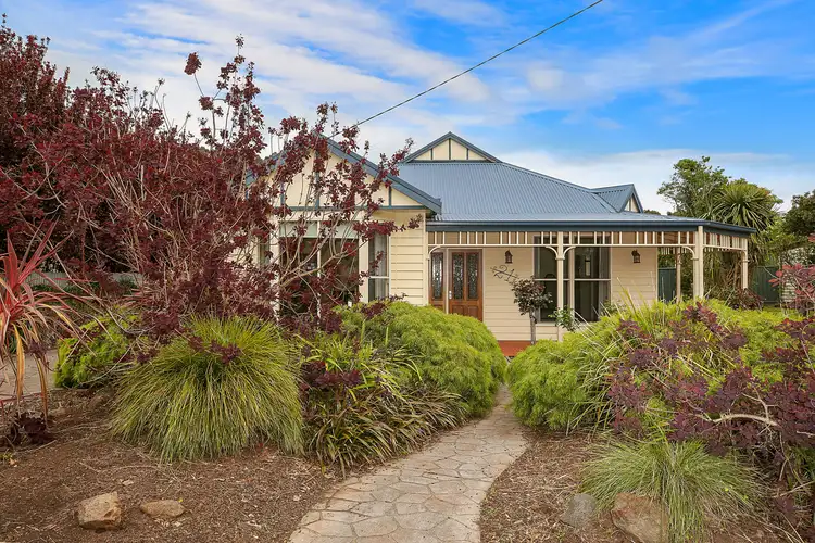 21 Manifold Street, Camperdown VIC 3260