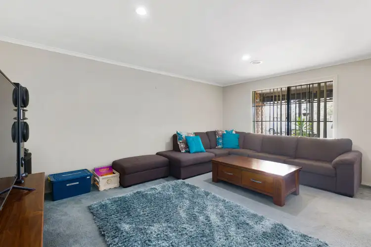 Second view of Homely house listing, 35 Edinburgh Drive, Skye VIC 3977