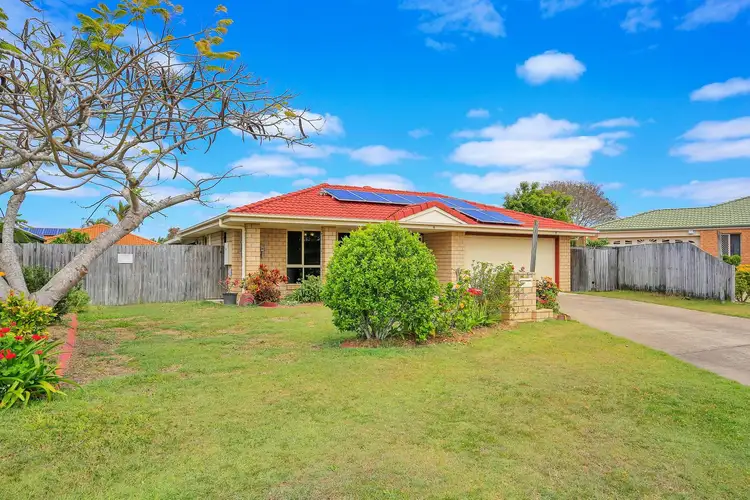 10 Wyuna Court, Urangan QLD 4655
