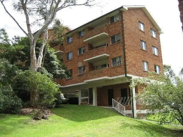2 Leisure Close