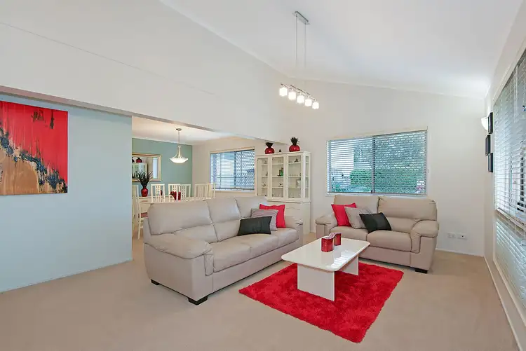 Second view of Homely house listing, 3 Magenta Place, Wishart QLD 4122