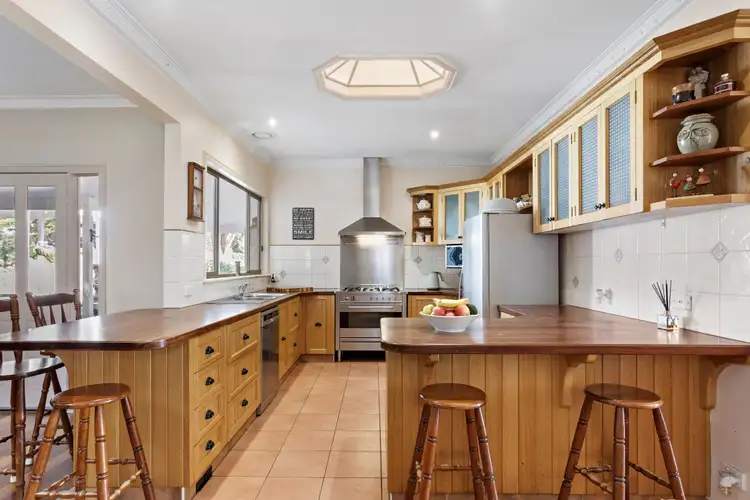 Fifth view of Homely house listing, 95 North Oatlands Road, Yarrambat VIC 3091