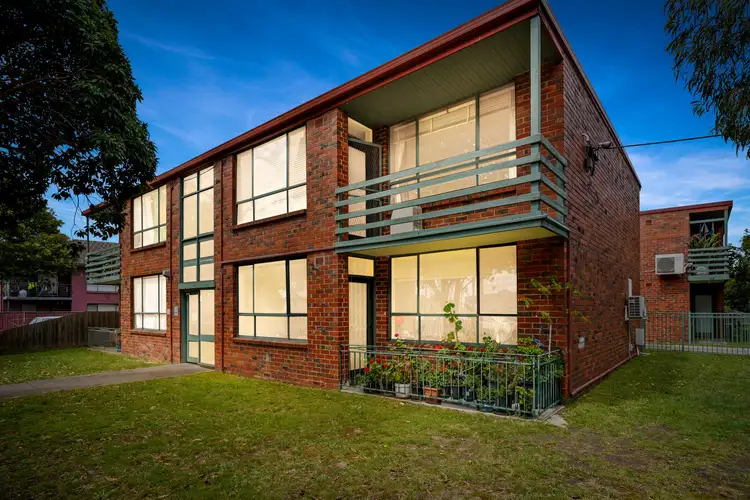 2/124 Wellington Road, Clayton VIC 3168