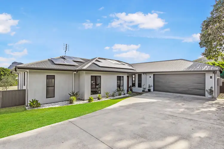28 Gordon Place, Glass House Mountains QLD 4518