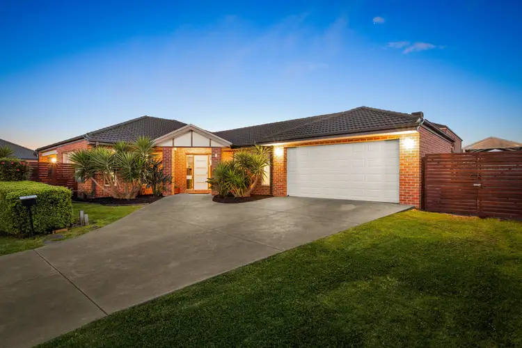 8 Charolais Court, Pakenham VIC 3810